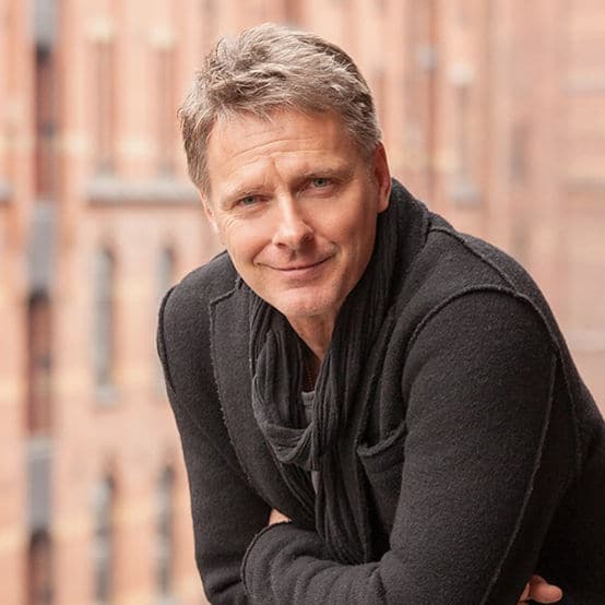 Vom Kleingeldstapel bauen zur finanziellen Unabhängigkeit- Moneymindset Interview mit Jörg Pilawa